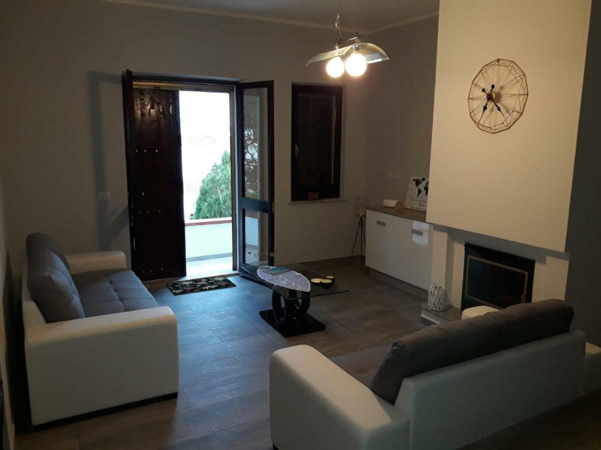 Sweethouse Pula Villa Porto Columbu - Perd'E Sali Ngoại thất bức ảnh